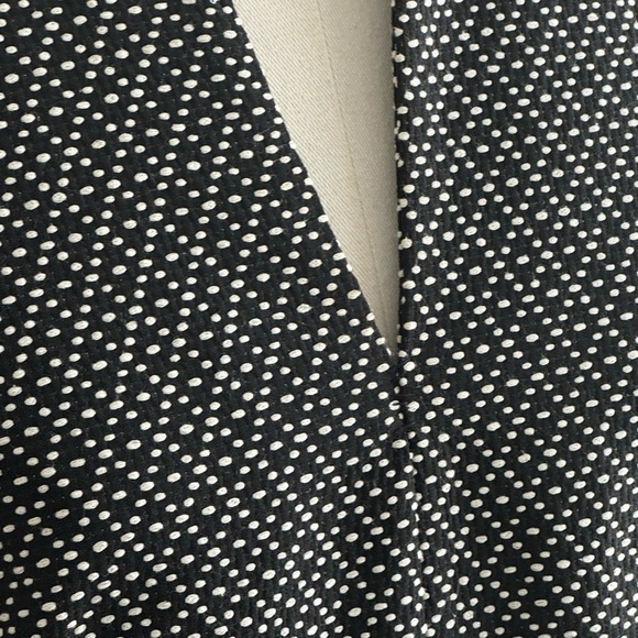 J. CREW Polka-dot Split-neck
Dress Black White Sleeveless Sheath Size 6‎ Work - Picture 5 of 7